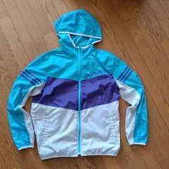 adidas フード付きナイロンジャケット