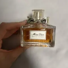 Miss Dior Absolutely Blooming 香水※2回のみ使用 2026年最新】absolutely bloomingの人気アイテム - メルカリ