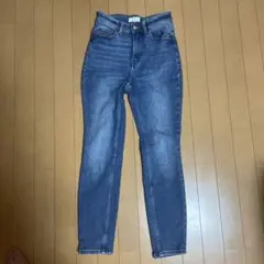 H&M スキニージーンズ EUR34