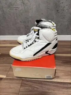 NIKE AIR FLIGHT LITE 2 1991オリジナル　新品、未使用のサムネイル