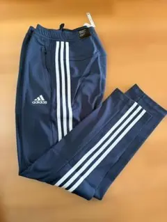 人気商品　adidas IK7363 Lサイズ　ネイビーのサムネイル