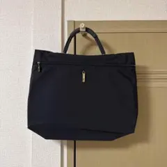 Item thumbnail for item ae86597c-8521-40e0-a0b5-05ac3b2d366b