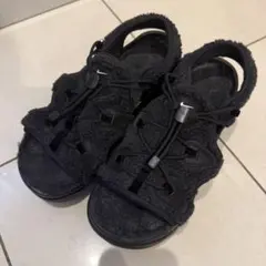 ナイキ エアマックスココ ボア ファー サンダル ブラック25cm