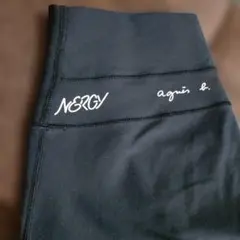 Item thumbnail for item 0aa34bd7-3378-4b3d-b330-e4494690aab5