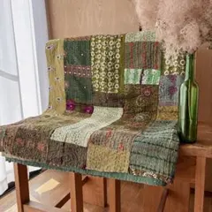 未使用❁エンブロイダリー　グリーン　パッチワークカンタキルトマルチカバーラグ