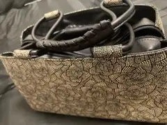 HIROKO HAYASHI 長財布 幾何学模様 メタリック - メルカリ