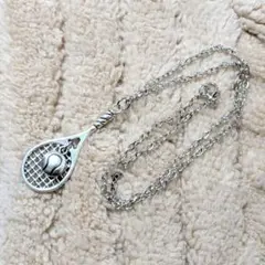 Item thumbnail for item ce366e98-800e-4b52-8605-5935f449c515