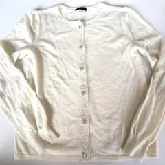 ＩＥＮＡ イエナ　ウールカシミア混ビジュー付きニットカーディガンオフホワイト