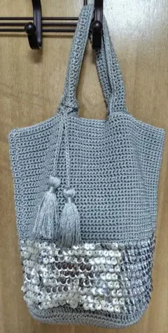 Item thumbnail for item 932bfc41-e210-4266-9850-0e18436a28d1