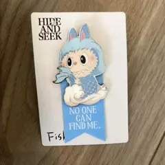 Fish ラブブ シンガポール限定 ピンバッチ POP MARTのサムネイル