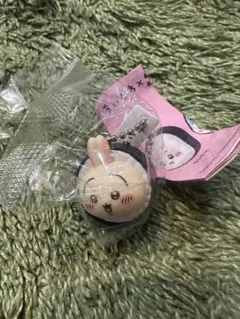 ちいかわ×くら寿司 フィギュアキーホルダー うさぎ