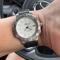 FORBEL 100m防水 クォーツ腕時計