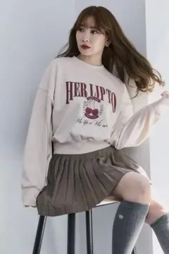 Classic Cherry Sweatshirt スウェット　herlipto