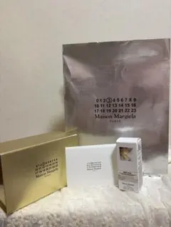 マルジェラ ショッパー ボックス 香水空き箱