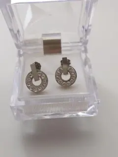 ハンドメイド　ピアス