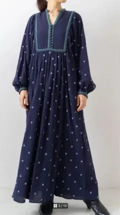 ヌキテパ　刺繍入りネイビー マキシワンピース