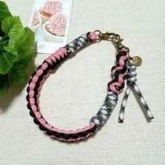 パラコード ハンドストラップ ピンク×ブラック☆ハンドメイド