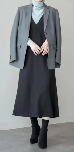 人気UNIQLO ブラッシュドジャージジャンパースカートS