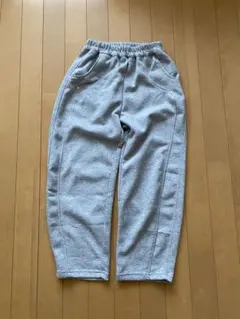 スウェットパンツ　ゆったり　120くらい