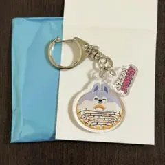 ウルフチャン straykids SKZOOドーナツ アクリルキーホルダー