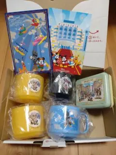 ディズニーホテル　アメニティ　コップ　缶