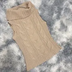 NOVESPAZIO（38）ニットベスト ケーブル編み タートルネック