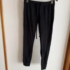 ブラック スウェット ジョガーパンツ　UNIQLO ユニクロ