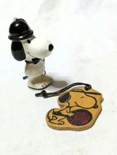 スヌーピー 70~80s ストラップ付き飾り2個　ヴィンテージ