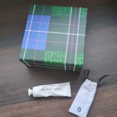BYREDO モハーヴェ ゴースト ハンドクリーム 30ml ギフトボックス付きのサムネイル
