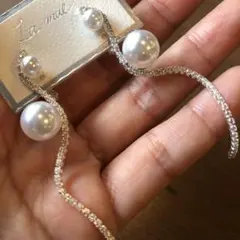 【No.78】可愛いアンティーク調ウェーブパールロングイヤリング新品上品華やか♡