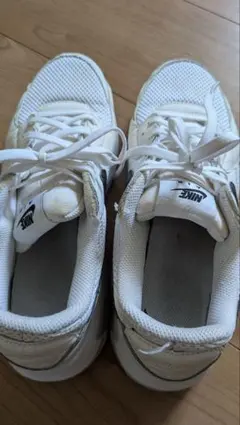 NIKE AIR スニーカー ホワイトのサムネイル