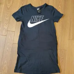 NIKE 半袖ワンピース ブラック Sサイズのサムネイル