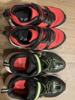 キッズ スニーカー 瞬足　19cm