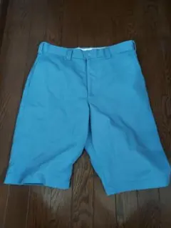 OshKosh 青 ショートパンツ バックポケット付き