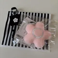 マリークワント デイジーチャームキーホルダー shop袋付き