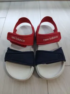 new balance ベビーサンダル 赤/青　14cm