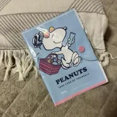 SNOOPY スヌーピー お薬手帳ケース