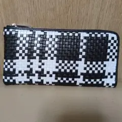 新品未使用品　kawa-kawa カワカワ　口金長財布　マルチペイント【箱付き】 2026年最新】kawakawa 財布の人気アイテム - メルカリ