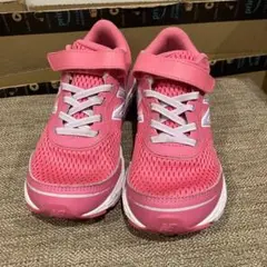 19cm New Balance ピンク スニーカー