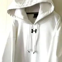 アンダーアーマー ロゴ 刺繍 プルオーバー パーカー L ホワイト 白 古着
