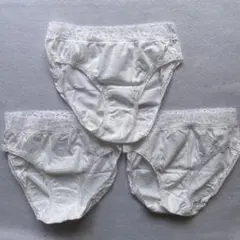❤️ワコール3枚セット❤️Mサイズ　ビキニ　白　コットン Wacoal 綿　w27qのサムネイル
