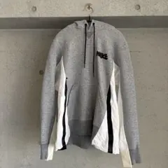 極美品 Sacai ×NIKE パーカー Mサイズ