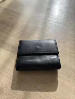 ピ*。様 HERZ ヘルツ レザー 三つ折り財布 ブラック ピ*。様 HERZ ヘルツ レザー 三つ折り財布 ブラック - メルカリ