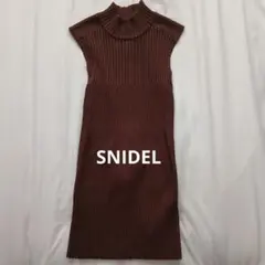 SNIDEL スナイデル　トップス　ノースリーブ　フリーサイズ