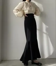 Louere 薄手ハイウエストフレアマーメイドスカート ブラック