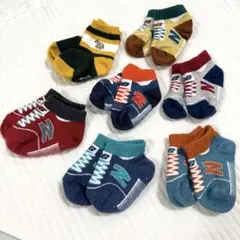New balanceキッズ靴下 スニーカー風デザイン 7足セット