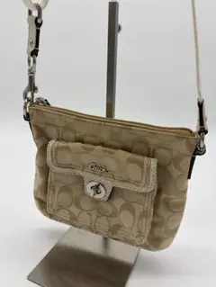 COACH シグネチャー ショルダーバッグ ベージュ