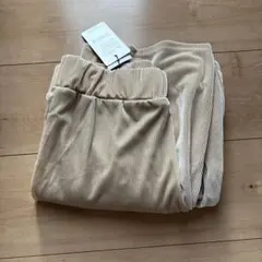 新品 ワイドパンツ