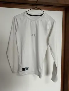 UNDER ARMOUR アンダーシャツ 長袖 ホワイト SM