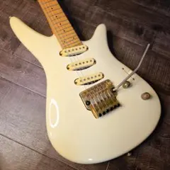 Crews Maniac Sound Dove Master P-90 W - メルカリ